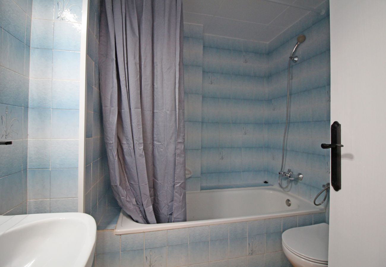 Apartamento en Empuriabrava - 0186-SAN LUIS Apartamento con vista al mar
