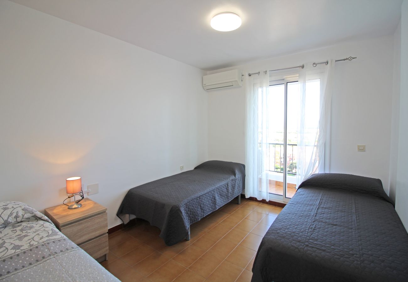 Apartamento en Empuriabrava - 0186-SAN LUIS Apartamento con vista al mar