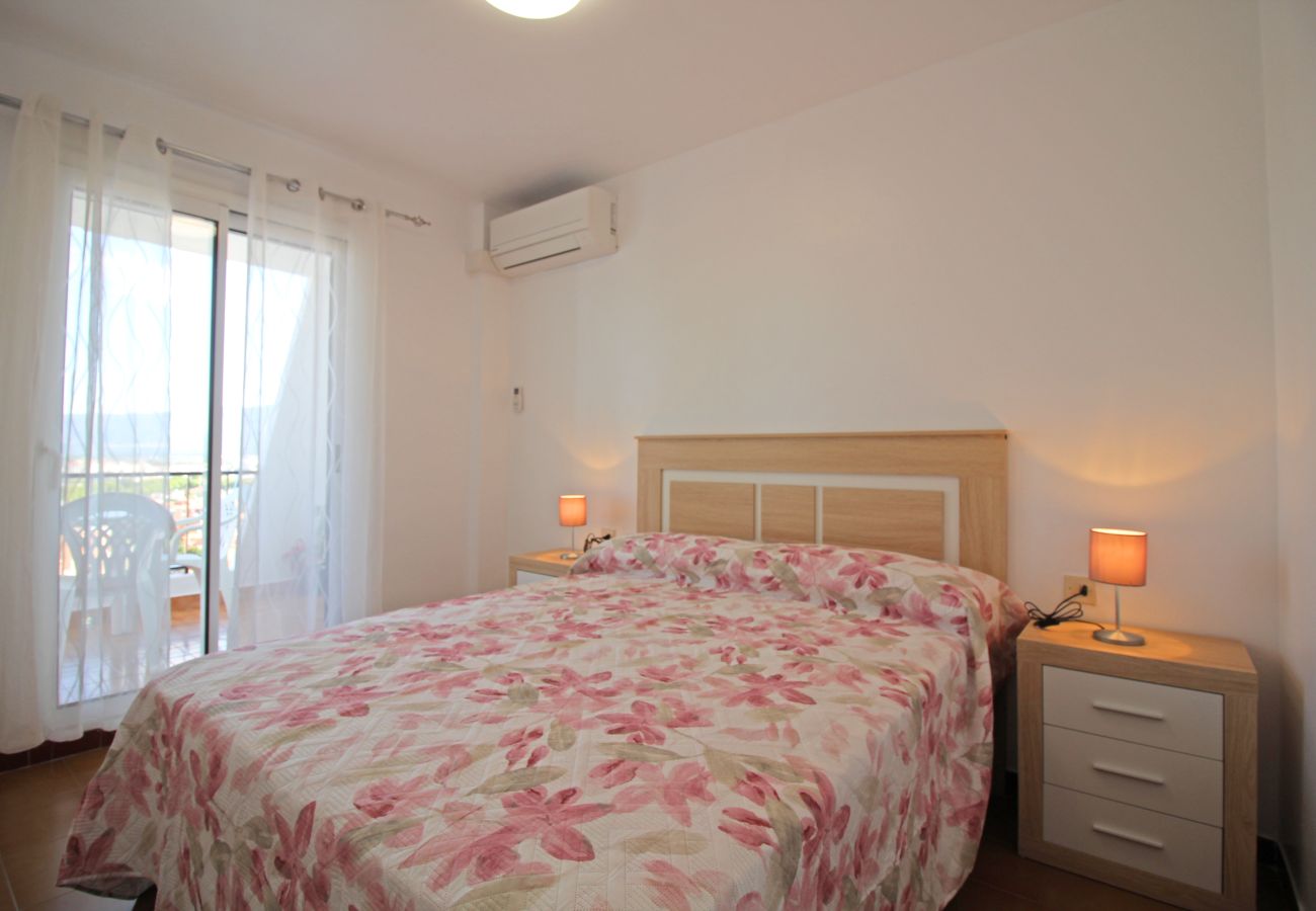 Apartamento en Empuriabrava - 0186-SAN LUIS Apartamento con vista al mar