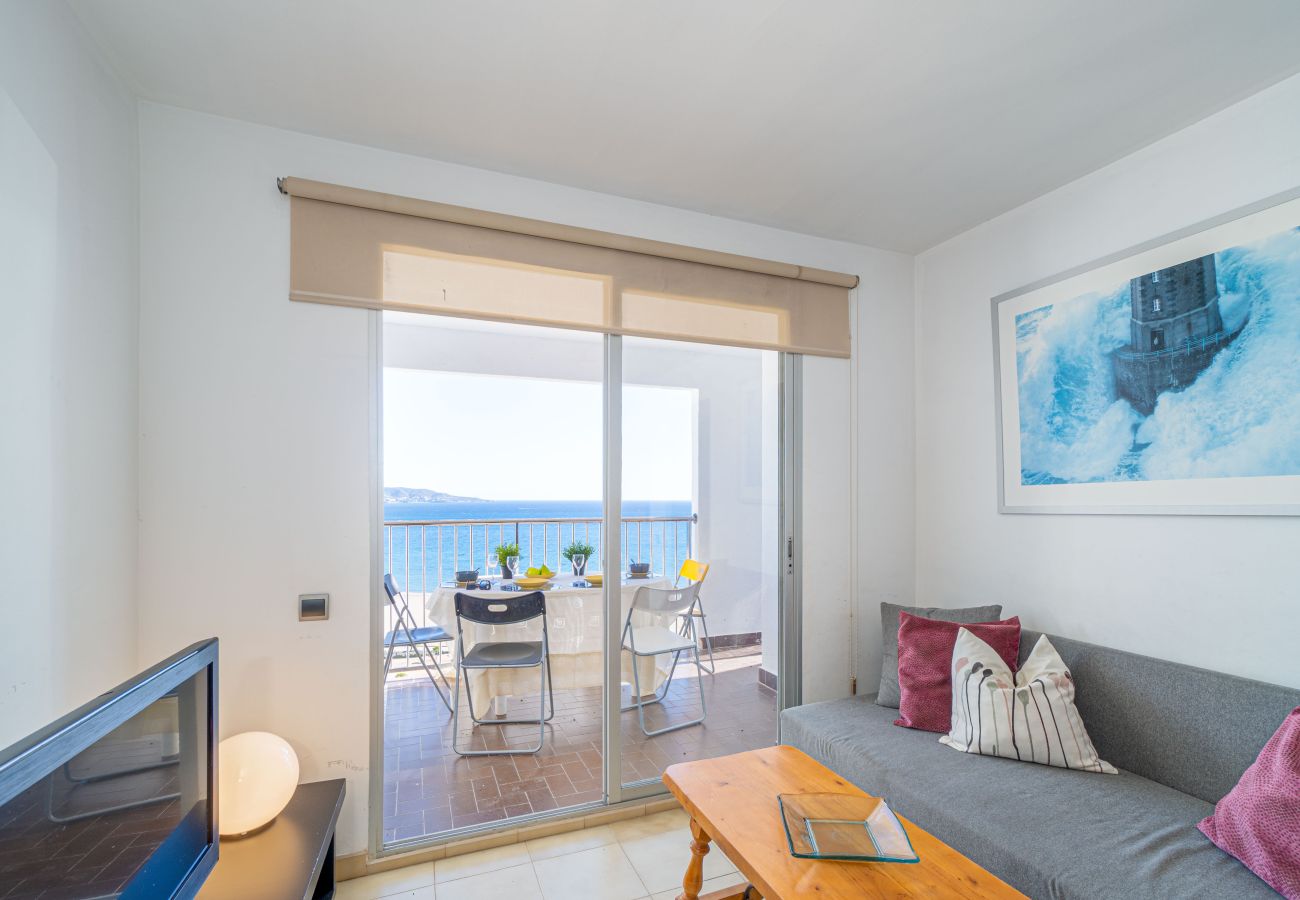 Apartamento en Empuriabrava - 0102-KARINA Apartamento con vistas al mar