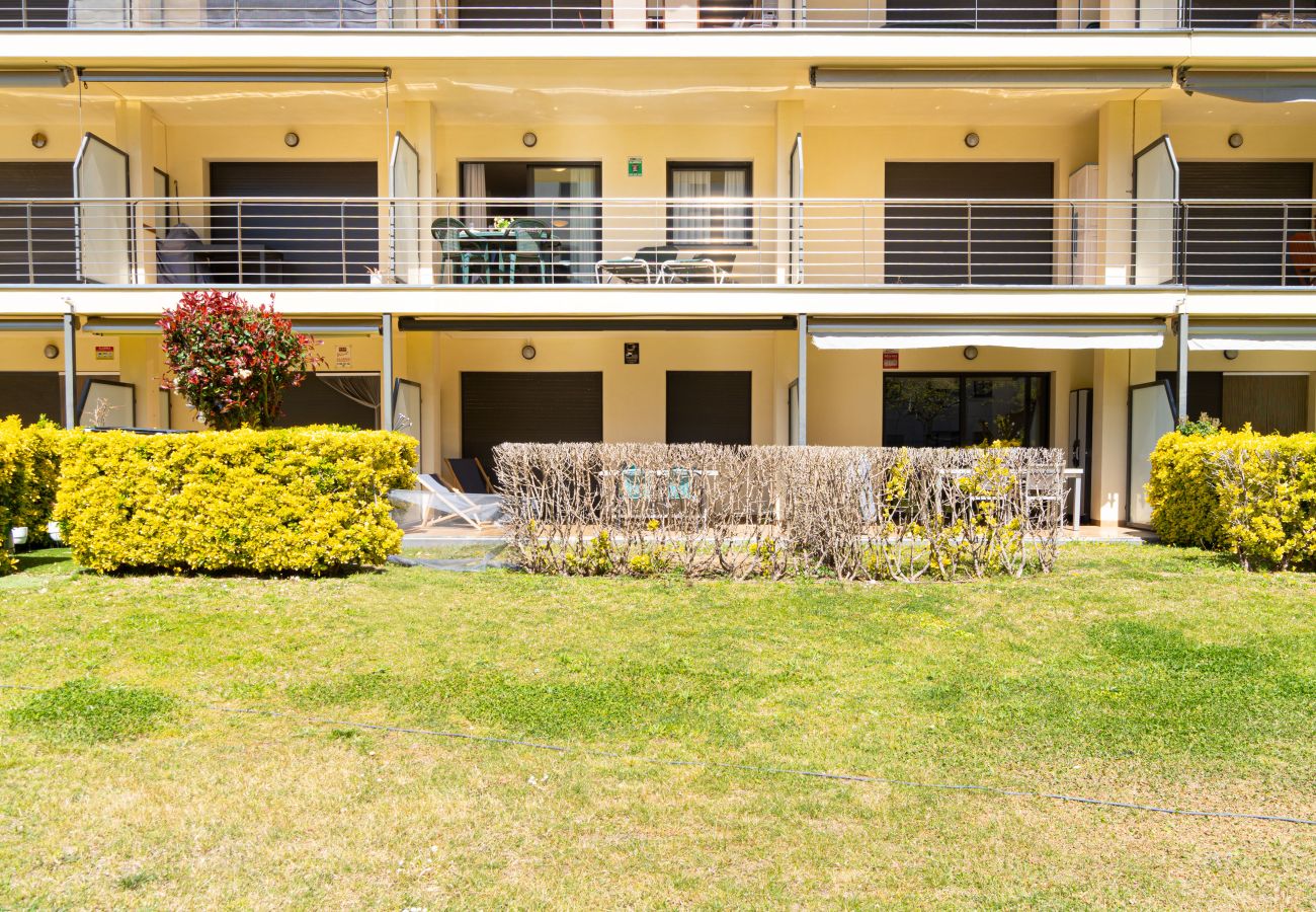 Apartamento en Rosas / Roses - 8010-MIL.LENI Apartamento con piscina comunitaria y parking