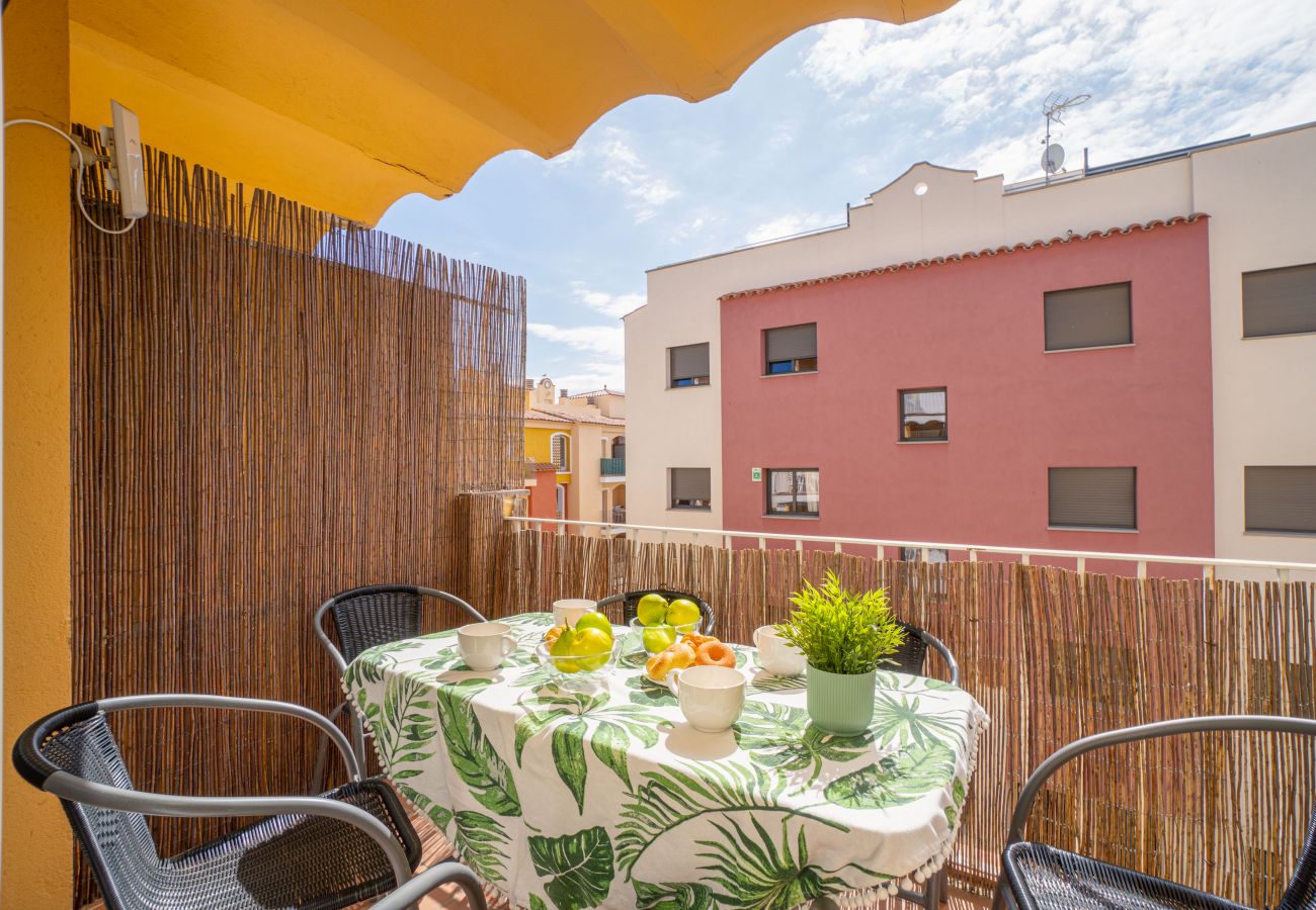 Apartamento en Empuriabrava - 0065-GRAN RESERVA Apartamento cerca de la playa