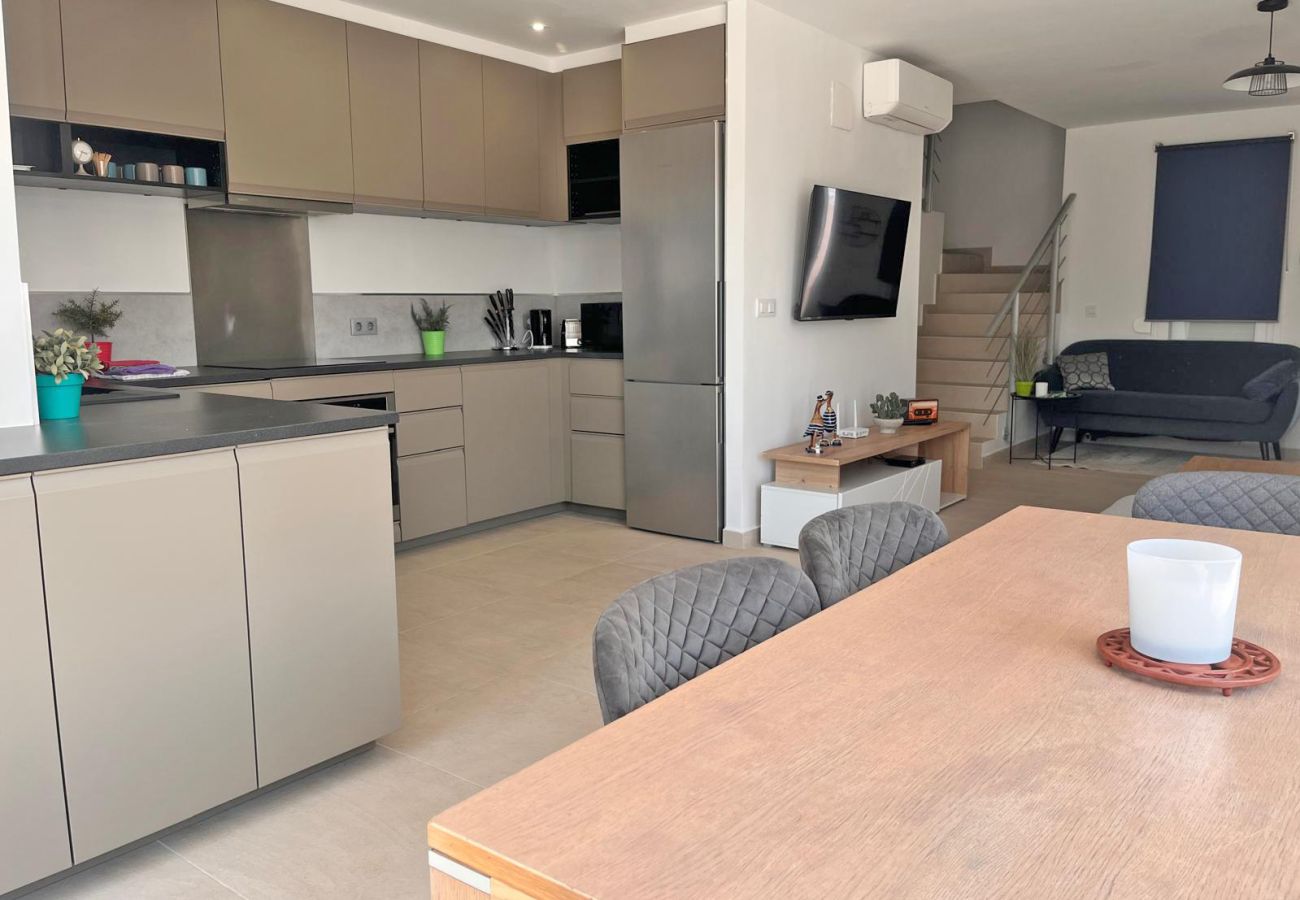 Villa en Empuriabrava - 0040-CAP RAS Casa al canal con piscina y amarre