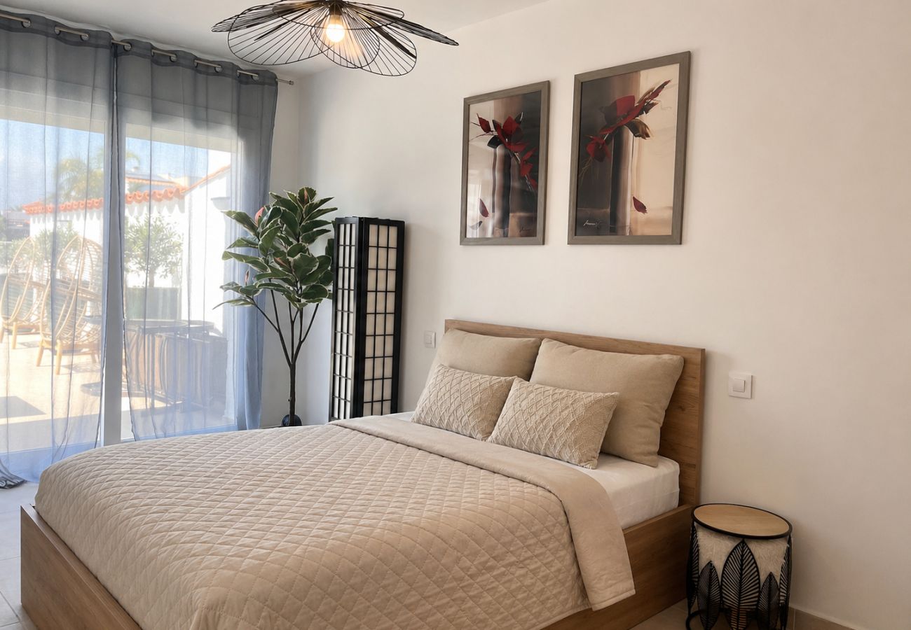 Villa en Empuriabrava - 0040-CAP RAS Casa al canal con piscina y amarre