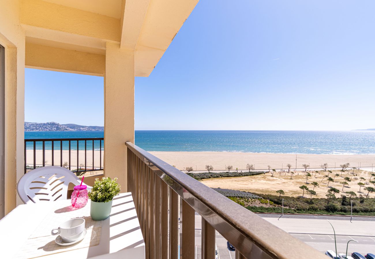 Apartament en Empuriabrava - 0030-CANIGO Apartment amb vista al mar