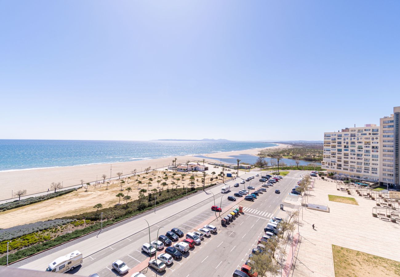 Apartament en Empuriabrava - 0030-CANIGO Apartment amb vista al mar