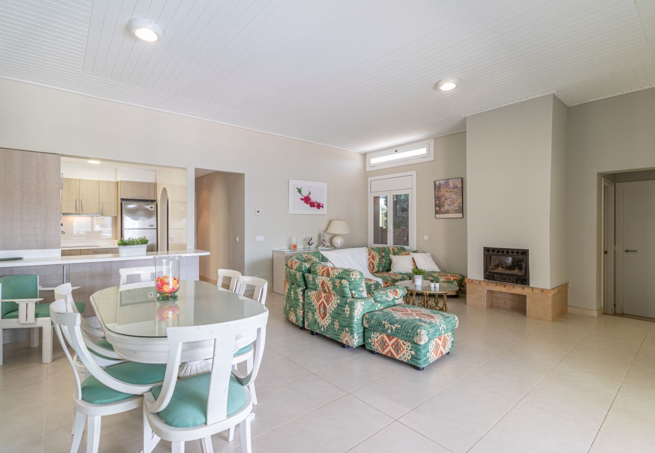 Vil.la en Empuriabrava - 0141-PANI Casa al canal amb piscina i amarratge