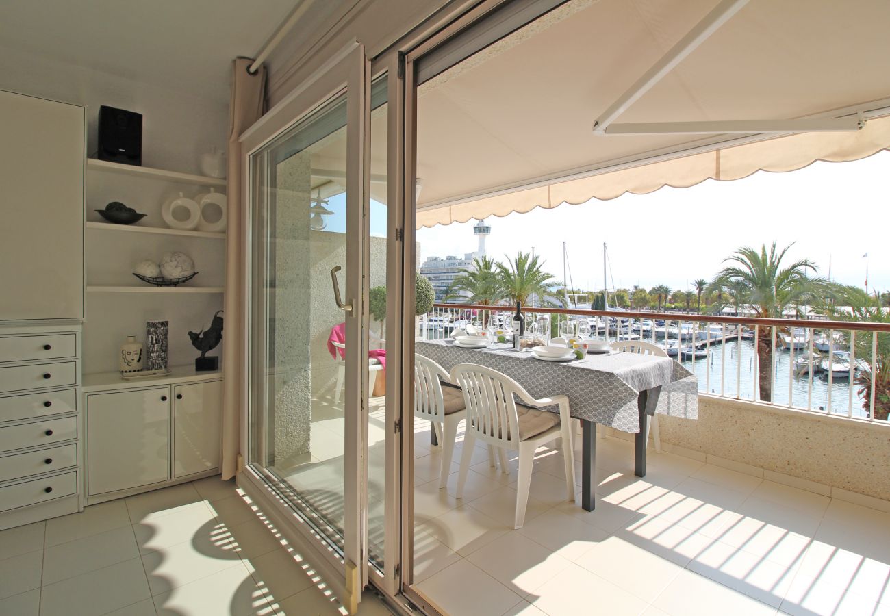 Apartament en Empuriabrava - 0112-PORT GREC Apartament amb vistes al canal
