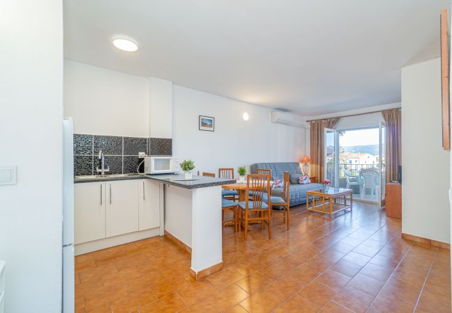 Apartament en Empuriabrava - 0139-ONADA Apartament amb vistes al canal