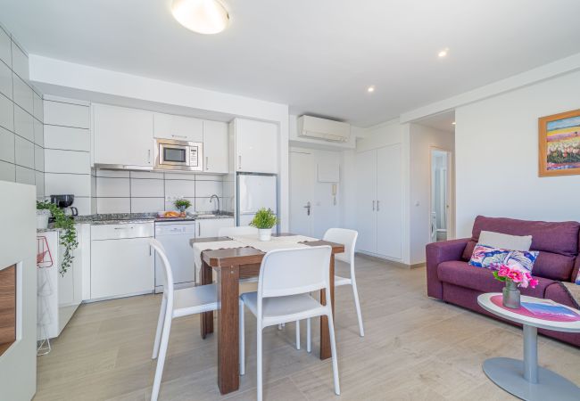 Apartament en Rosas / Roses - 2007-AV DE RHODE Apartament amb wifi a prop de la platja