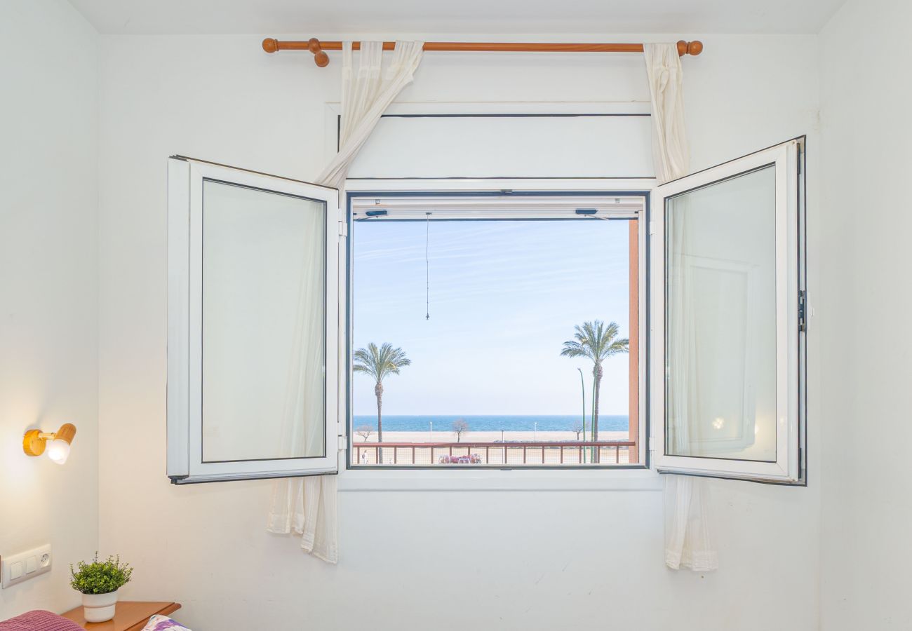 Apartament en Empuriabrava - 0090-MARENOSTRUM Apartament davant de la mar