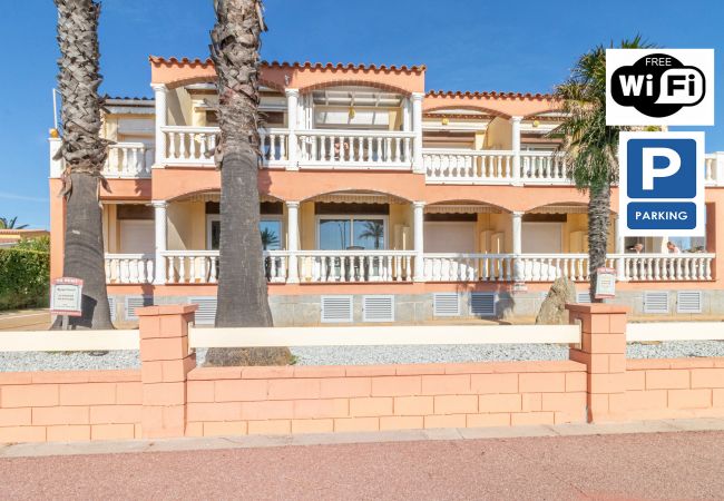 Ferienwohnung in Empuriabrava - 0015-BAHIA Appartement direkt am Strand mit WLAN Ferienwohnung in Empuriabrava - 0015-BAHIA Appartement direkt am Strand mit WLAN