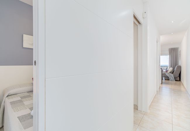 Ferienwohnung in Empuriabrava - 0015-BAHIA Appartement direkt am Strand mit WLAN Ferienwohnung in Empuriabrava - 0015-BAHIA Appartement direkt am Strand mit WLAN