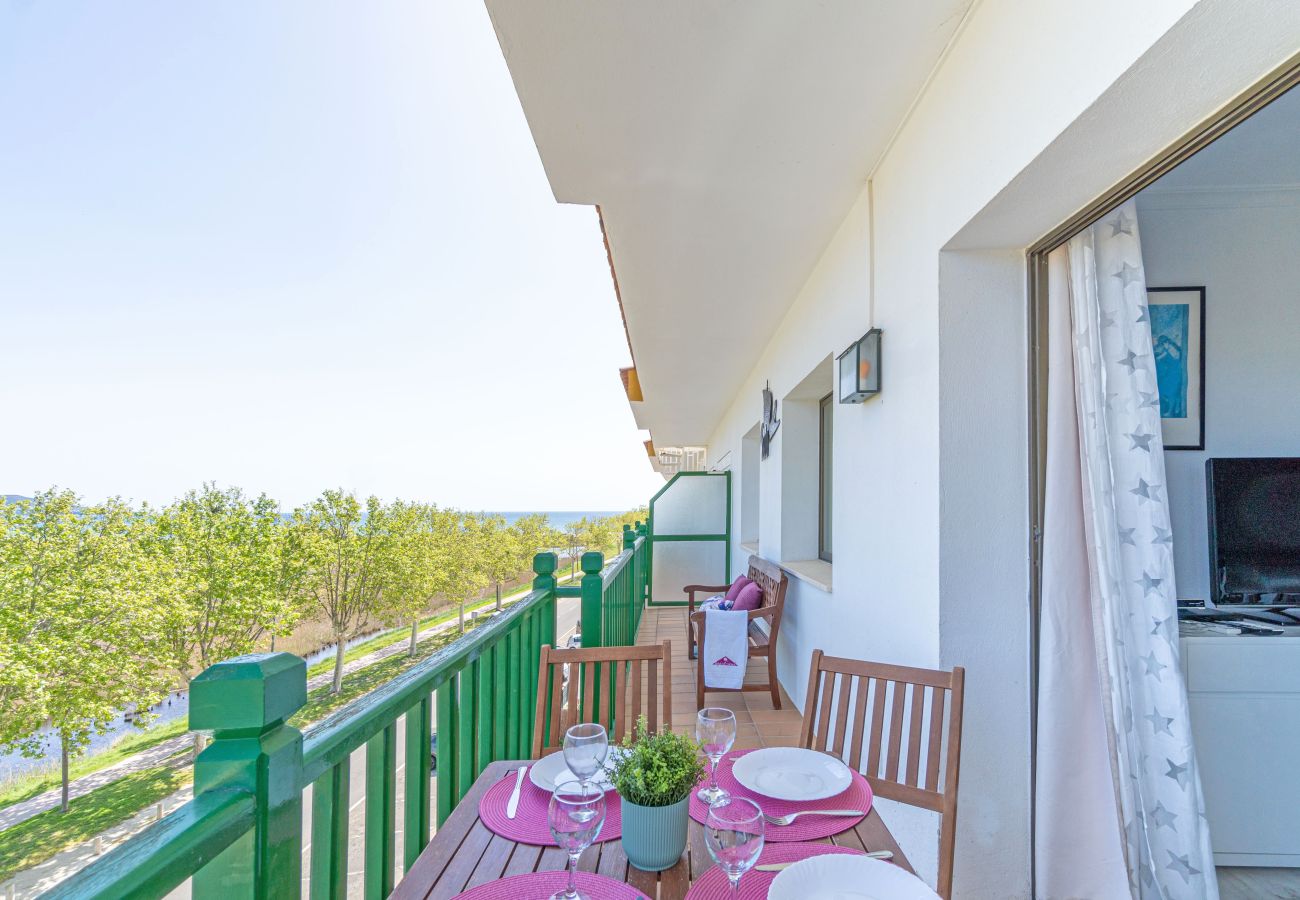 Ferienwohnung in Empuriabrava - 0148-PORT DUCAL Appartment mit Terrasse, Meerblick und WLAN
