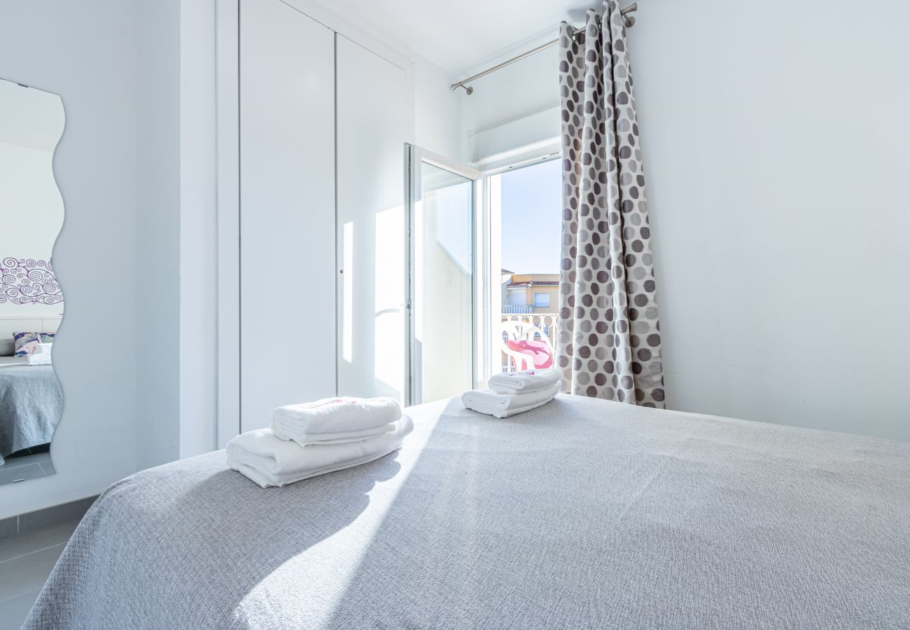 Ferienwohnung in Empuriabrava - 0061-GRAN RESERVA Renoviertes Appartement in Strandnähe