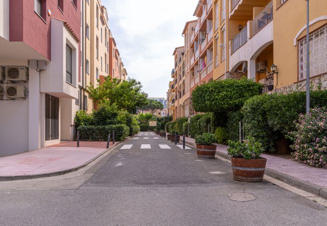 Ferienwohnung in Empuriabrava - 0072-GRAN RESERVA Appartement in Strandnähe Ferienwohnung in Empuriabrava - 0072-GRAN RESERVA Appartement in Strandnähe