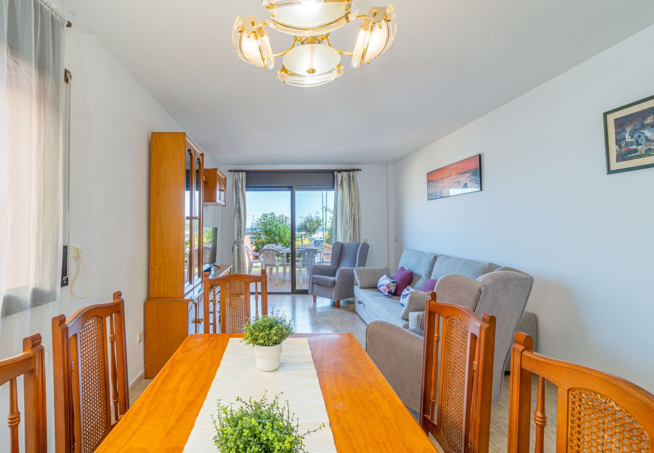 Ferienwohnung in Empuriabrava - 0087-MIRABLAU Appartement am Strand 