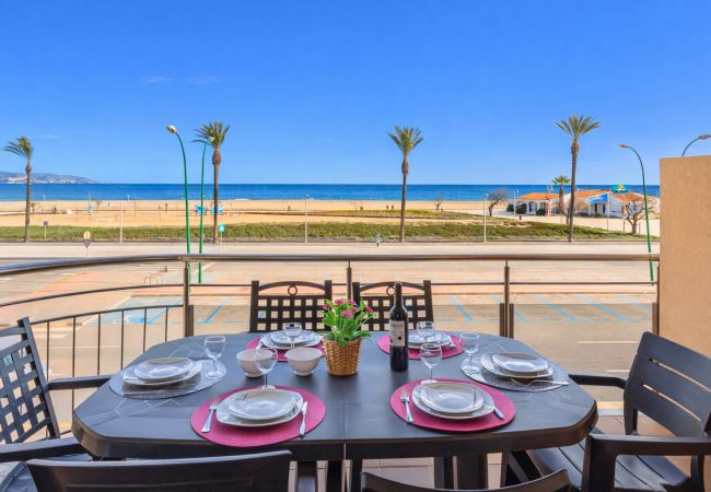 Ferienwohnung in Empuriabrava - 0086-BLAUCEL Appartement mit Meerblick