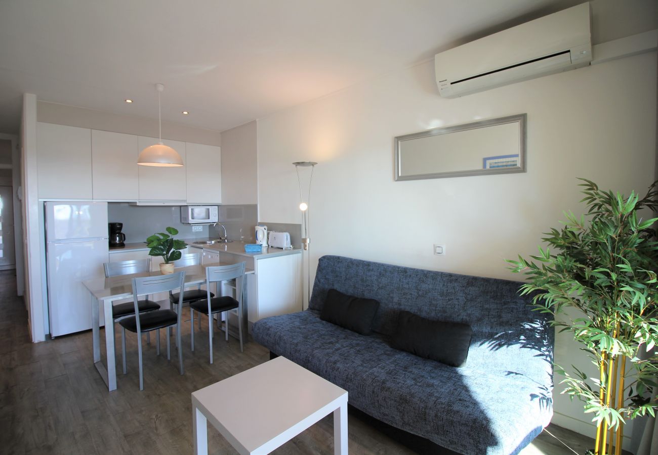 Ferienwohnung in Empuriabrava - 0019-BAHIA Appartement direkt am Strand mit WLAN