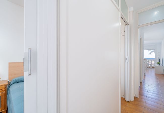 Ferienwohnung in Empuriabrava - 0021-BAHIA Appartement direkt am Strand mit WLAN Ferienwohnung in Empuriabrava - 0021-BAHIA Appartement direkt am Strand mit WLAN