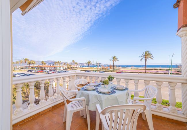 Ferienwohnung in Empuriabrava - 0021-BAHIA Appartement direkt am Strand mit WLAN Ferienwohnung in Empuriabrava - 0021-BAHIA Appartement direkt am Strand mit WLAN