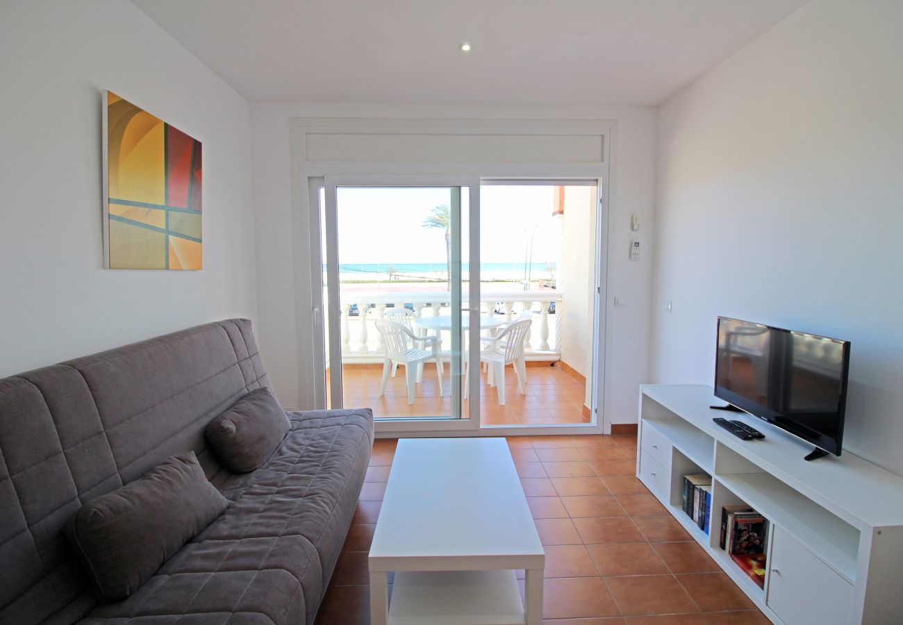 Ferienwohnung in Empuriabrava - 0021-BAHIA Appartement direkt am Strand mit WLAN