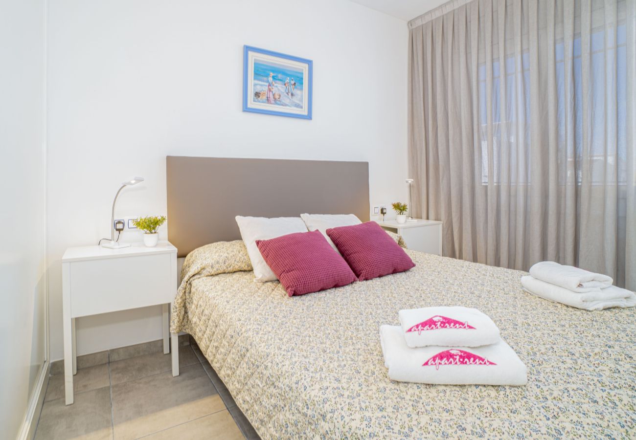 Ferienwohnung in Empuriabrava - 0022-BAHIA Appartement direkt am Strand mit WLAN