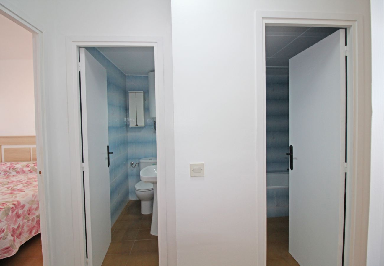 Ferienwohnung in Empuriabrava - 0186-SAN LUIS Appartement mit Meerblick