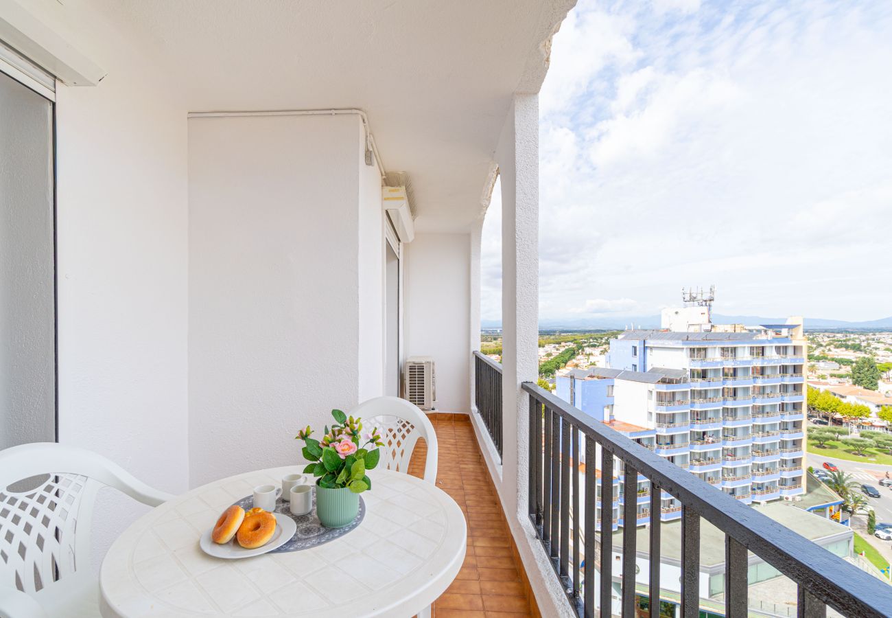 Ferienwohnung in Empuriabrava - 0186-SAN LUIS Appartement mit Meerblick