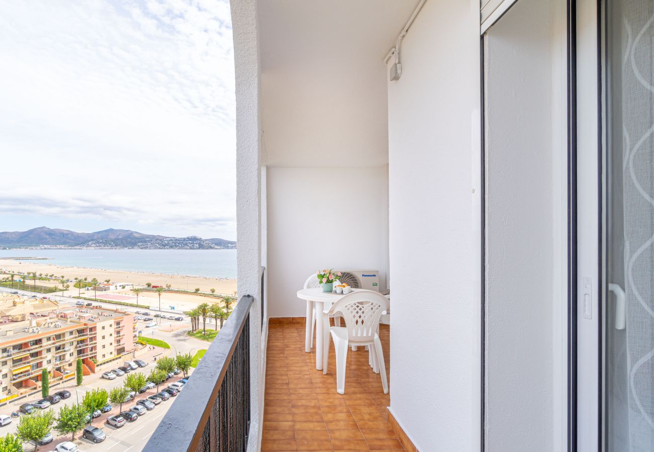 Ferienwohnung in Empuriabrava - 0186-SAN LUIS Appartement mit Meerblick
