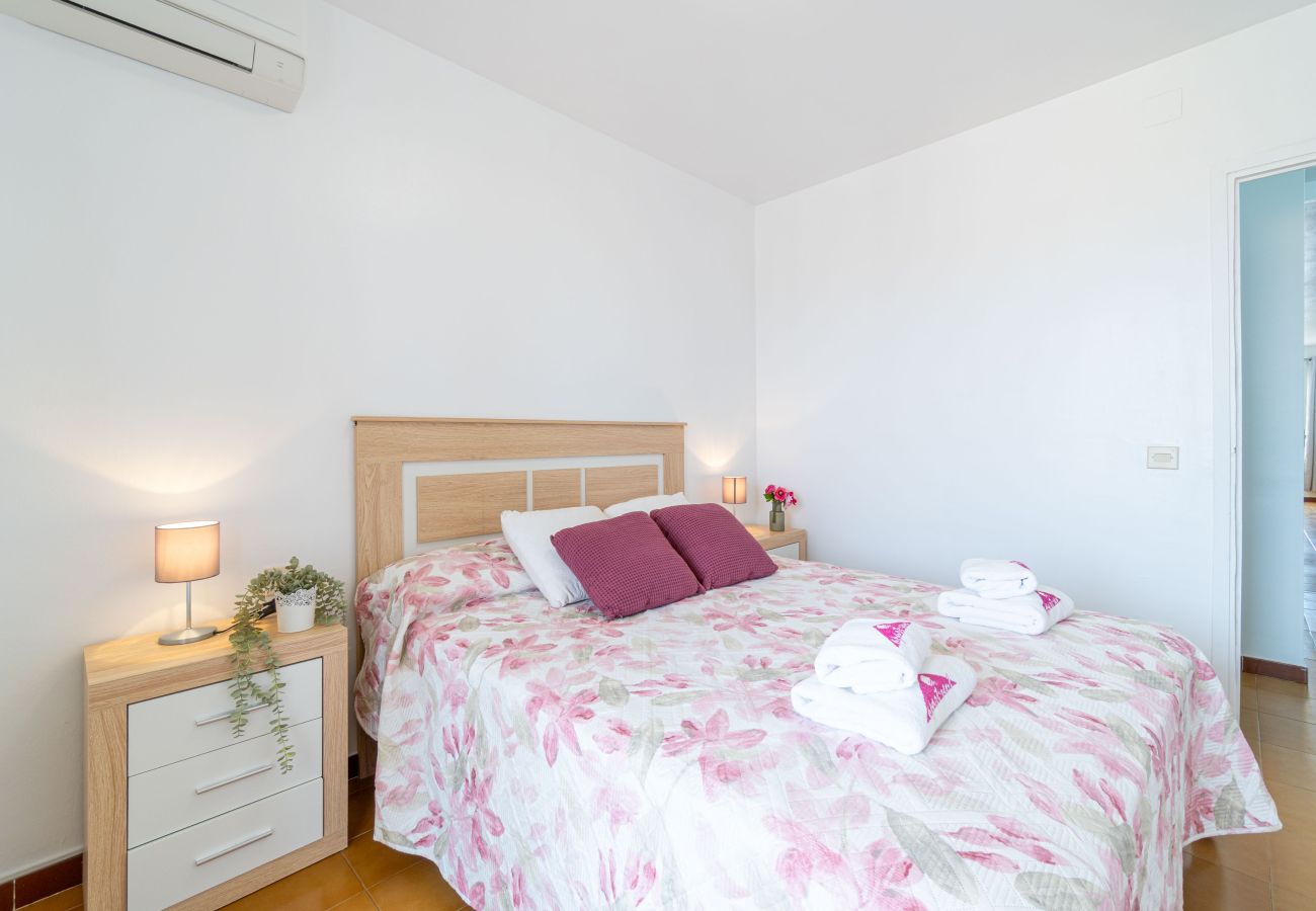 Ferienwohnung in Empuriabrava - 0186-SAN LUIS Appartement mit Meerblick