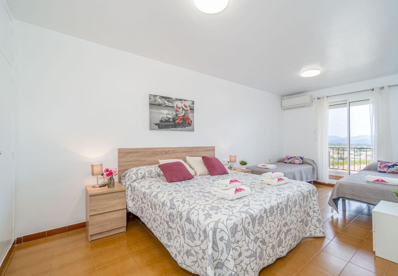 Ferienwohnung in Empuriabrava - 0186-SAN LUIS Appartement mit Meerblick