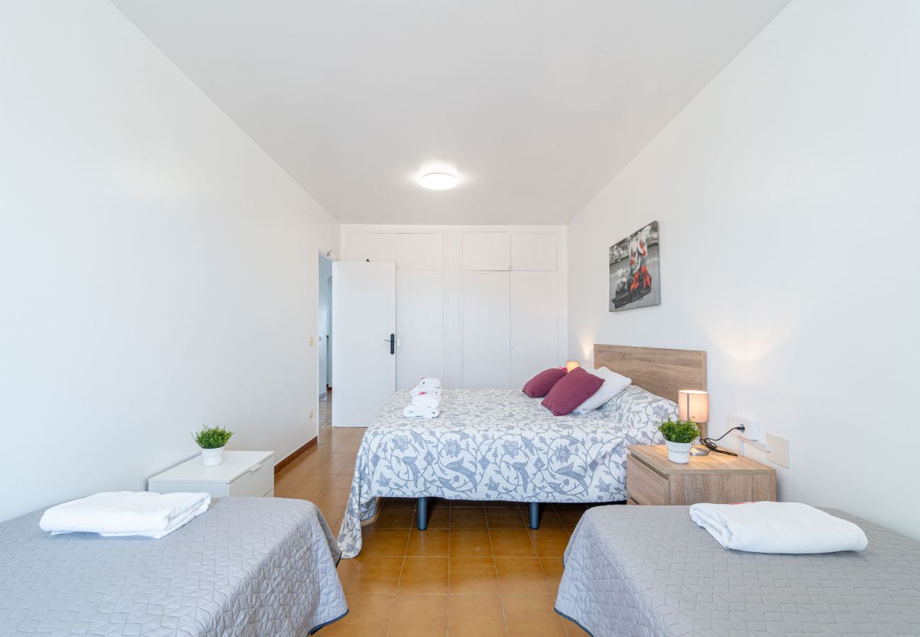 Ferienwohnung in Empuriabrava - 0186-SAN LUIS Appartement mit Meerblick