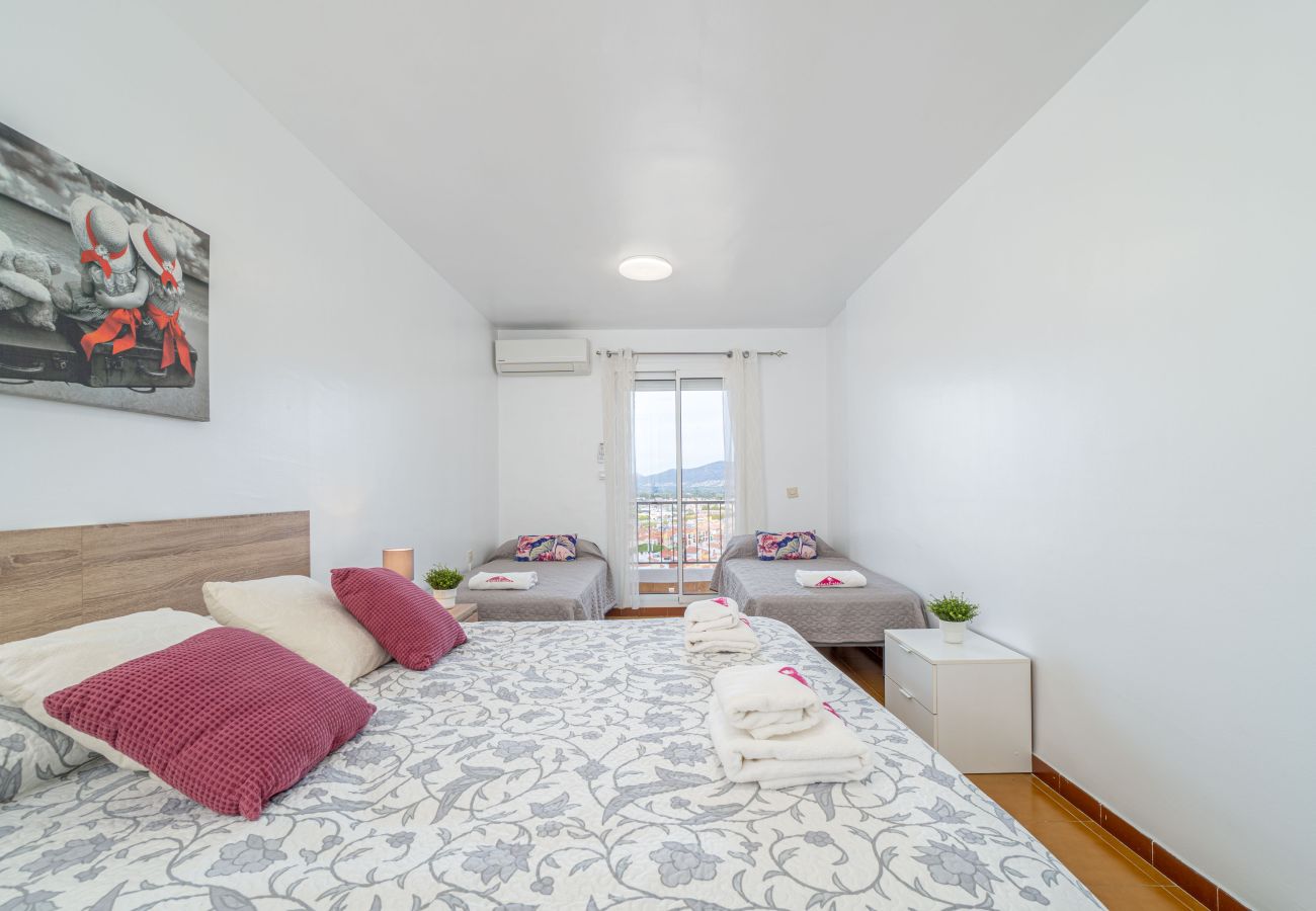 Ferienwohnung in Empuriabrava - 0186-SAN LUIS Appartement mit Meerblick