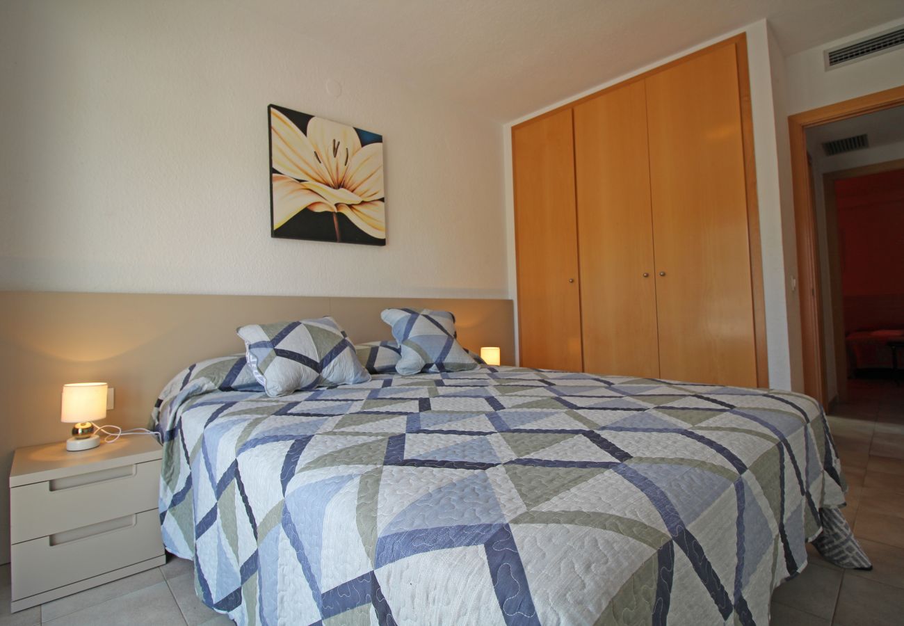 Ferienwohnung in Empuriabrava - 0187-SANT MORI Apparrtement mit grosser Terrasse und WLAN