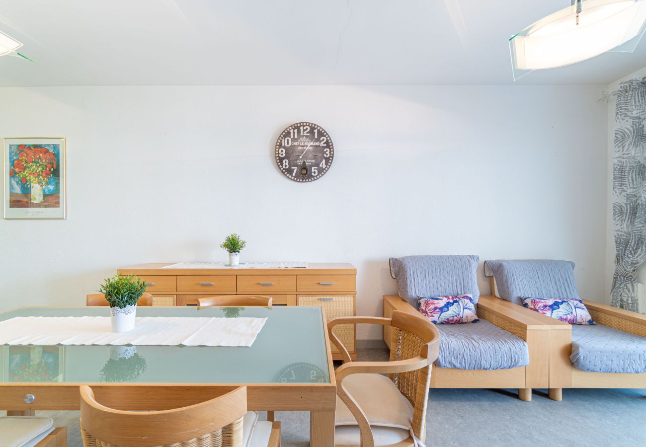 Ferienwohnung in Empuriabrava - 0183-SANT MAURICI Appartement mit Kanalblick und Parkplatz