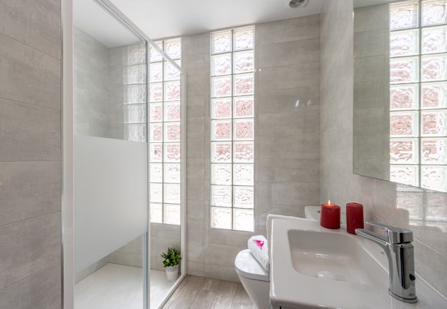 Ferienwohnung in Empuriabrava - 0188-SANT MORI Apparrtement mit WLAN und Terrasse Ferienwohnung in Empuriabrava - 0188-SANT MORI Apparrtement mit WLAN und Terrasse