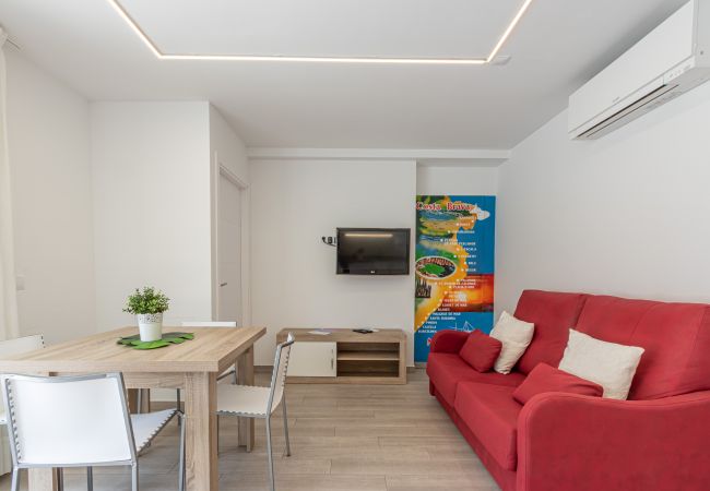 Ferienwohnung in Empuriabrava - 0188-SANT MORI Apparrtement mit WLAN und Terrasse Ferienwohnung in Empuriabrava - 0188-SANT MORI Apparrtement mit WLAN und Terrasse