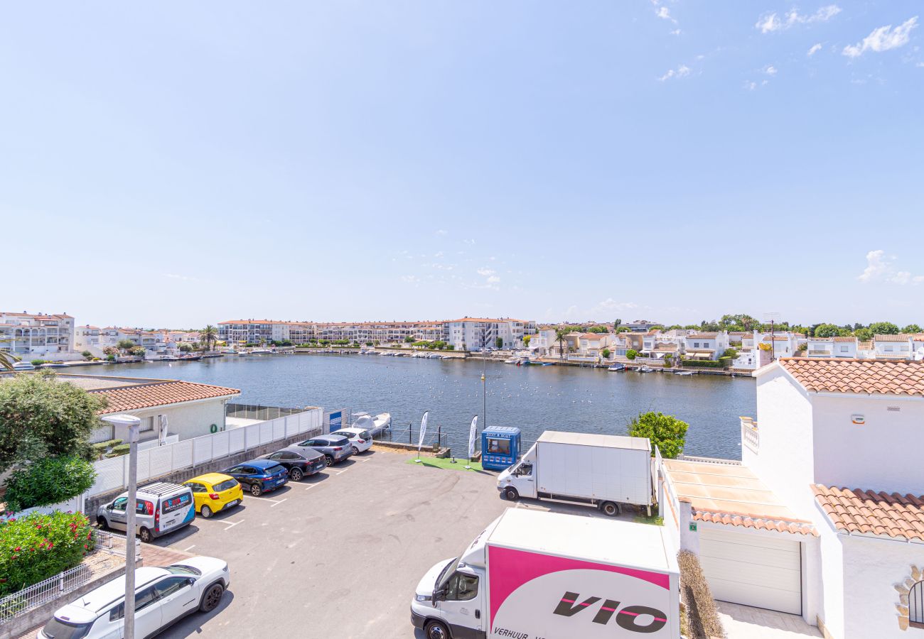Villa in Empuriabrava - 0191-SANT MAURICI Haus mit Privatpool