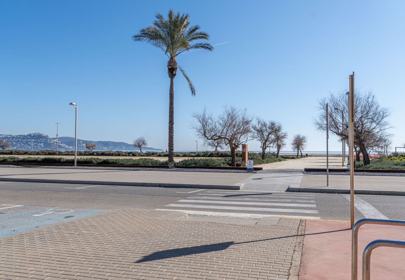 Ferienwohnung in Empuriabrava - 0085-MIRABLAU Appartement mit Meerblick