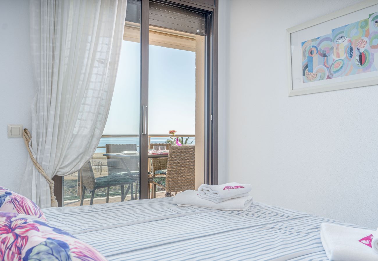 Ferienwohnung in Empuriabrava - 0085-MIRABLAU Appartement mit Meerblick