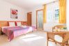 Villa in Rosas / Roses - 2029-GRECS Roses Huis met wifi, Smart TV, tuin en parkeerplaats