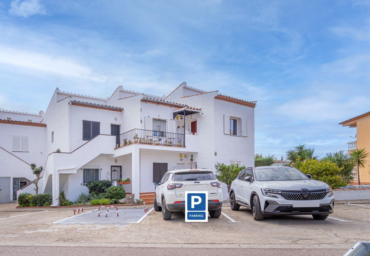 Appartement in Empuriabrava - 0012-BAHIA Appartement dichtbij het strand met parkeerplaats