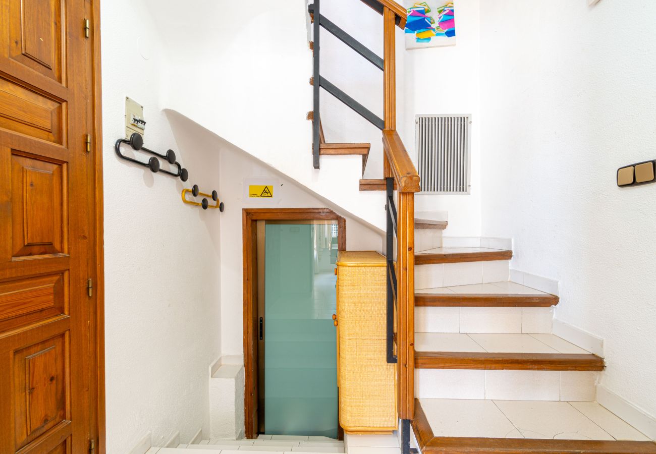 Villa in Empuriabrava - 0191-SANT MAURICI Huis met privé-zwembad