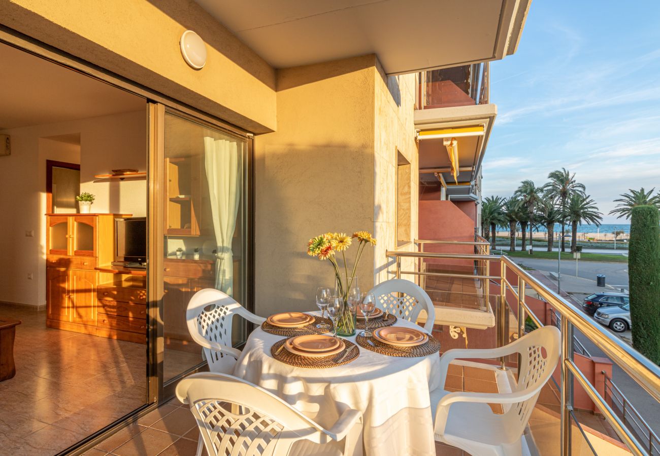 Appartement in Empuriabrava - 0089-MIRABLAU Appartement met zijdelings uitzicht op het strand