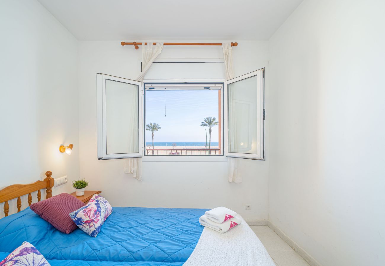 Appartement in Empuriabrava - 0090-MARENOSTRUM Appartement tegenover de zee