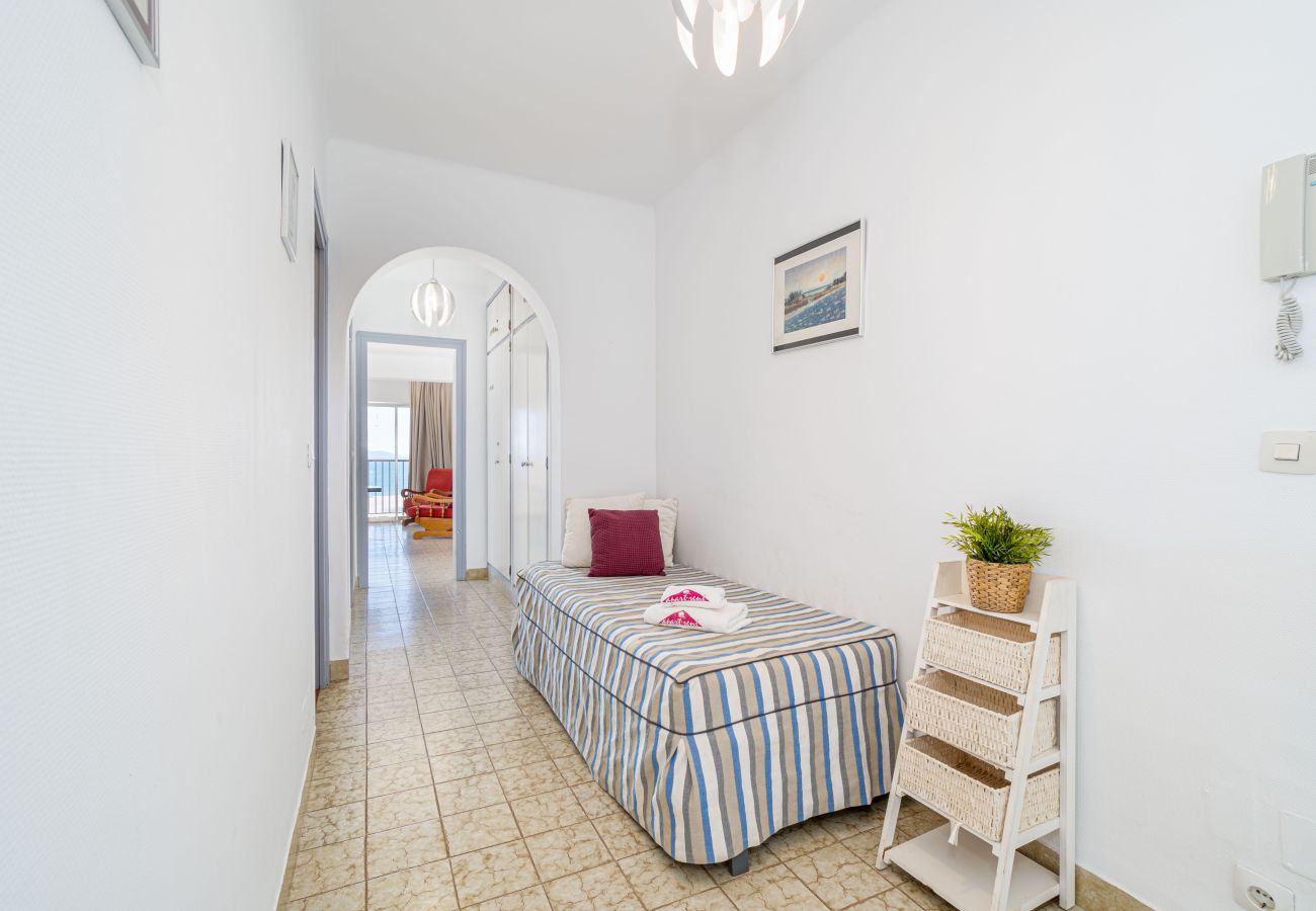 Apartment in Empuriabrava - 0030-CANIGO Apartment with seaview