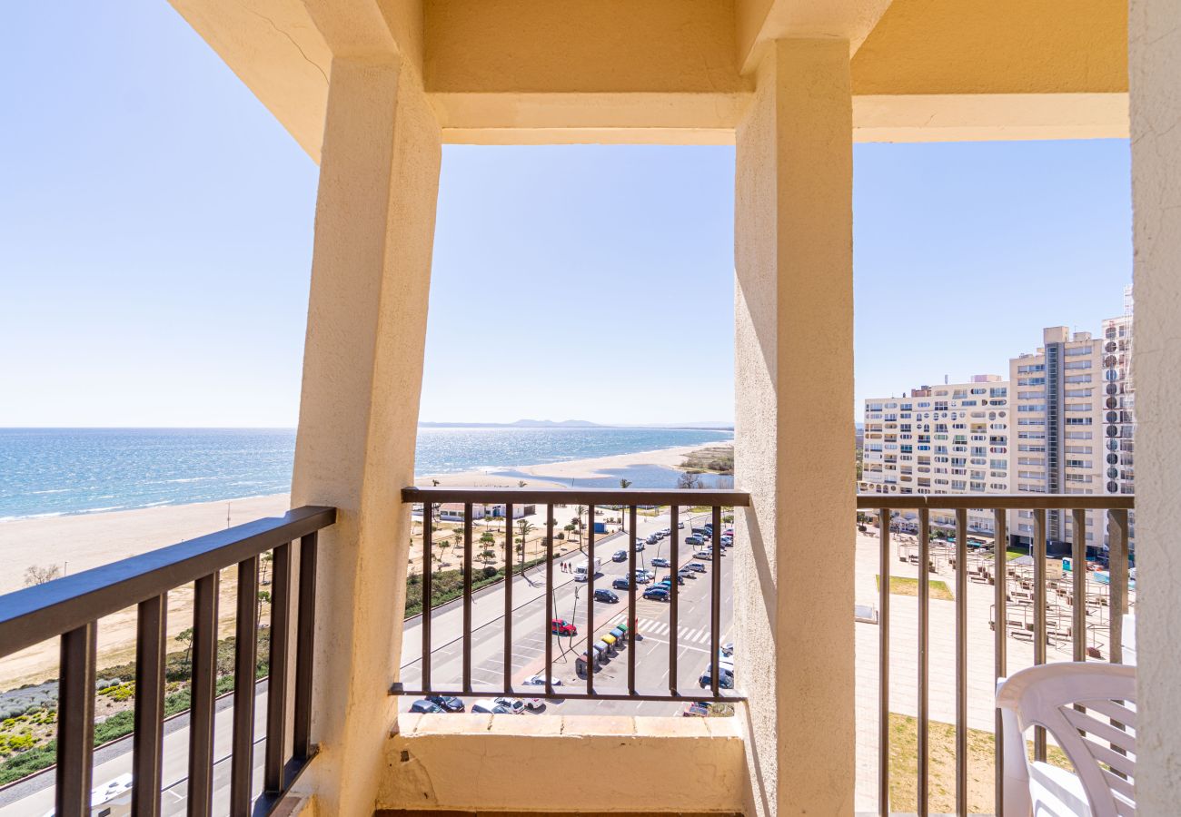 Apartment in Empuriabrava - 0030-CANIGO Apartment with seaview
