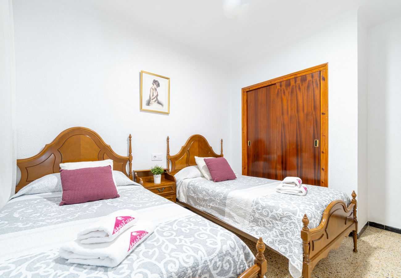 Apartment in Rosas / Roses - 2025-POETA MARQUINA Apartment with 3 bedrooms