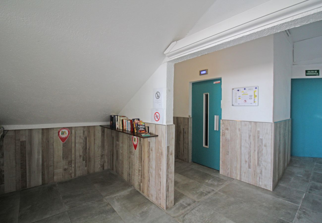 Studio in Empuriabrava - 0181-SYLVIA Studio with seaview